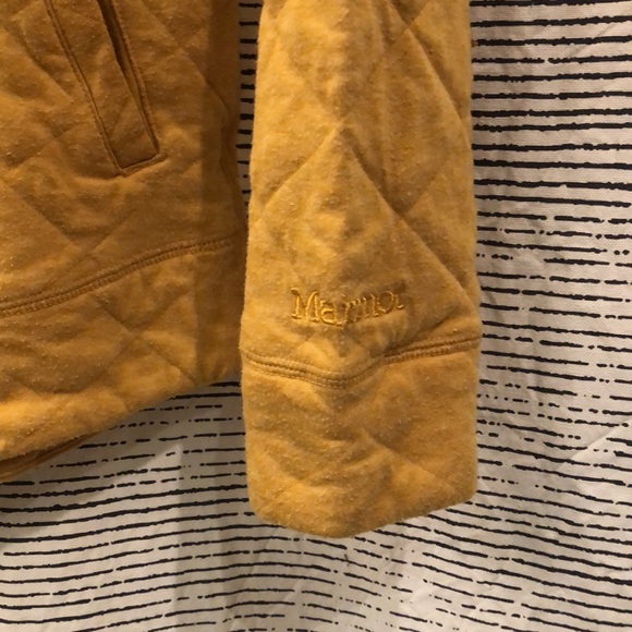 Marmot Women's Roice Long-Sleeve Pullover Sz. M Gold - Picture 5 of 11